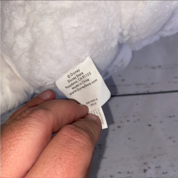 Disney Store Exclusive Christmas Holiday MARIE 11" Plush Aristocats Super Soft - Picture 5 of 6